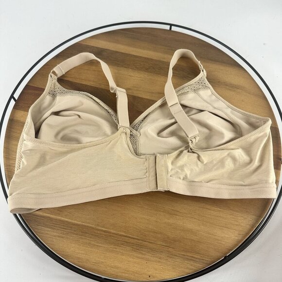 Hanes Womens Wire-Free Comfort Bra 2X Beige Nylon/Spandex Blend With Lace Accent - Picture 6 of 9